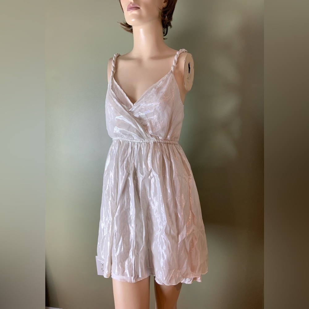 Arden B white shimmery dress size xs in excellent condition